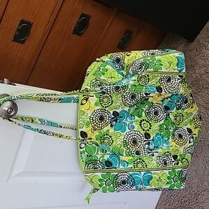 Vera Bradley Limes Up, weekender, family travel beach tote, full zip closure.